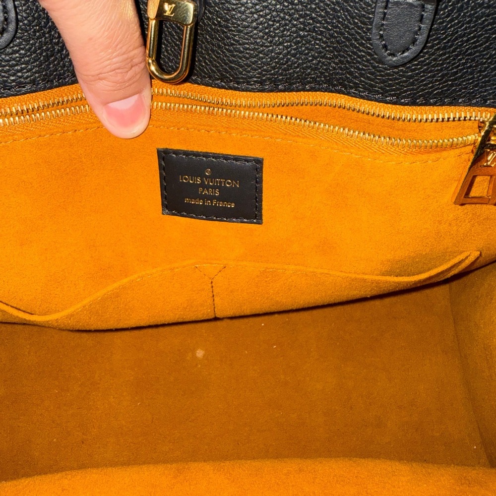 Louis Vuitton OnTheGo MM Black Monogram Empreinte Leather Tote Bag - Picture 8 of 12